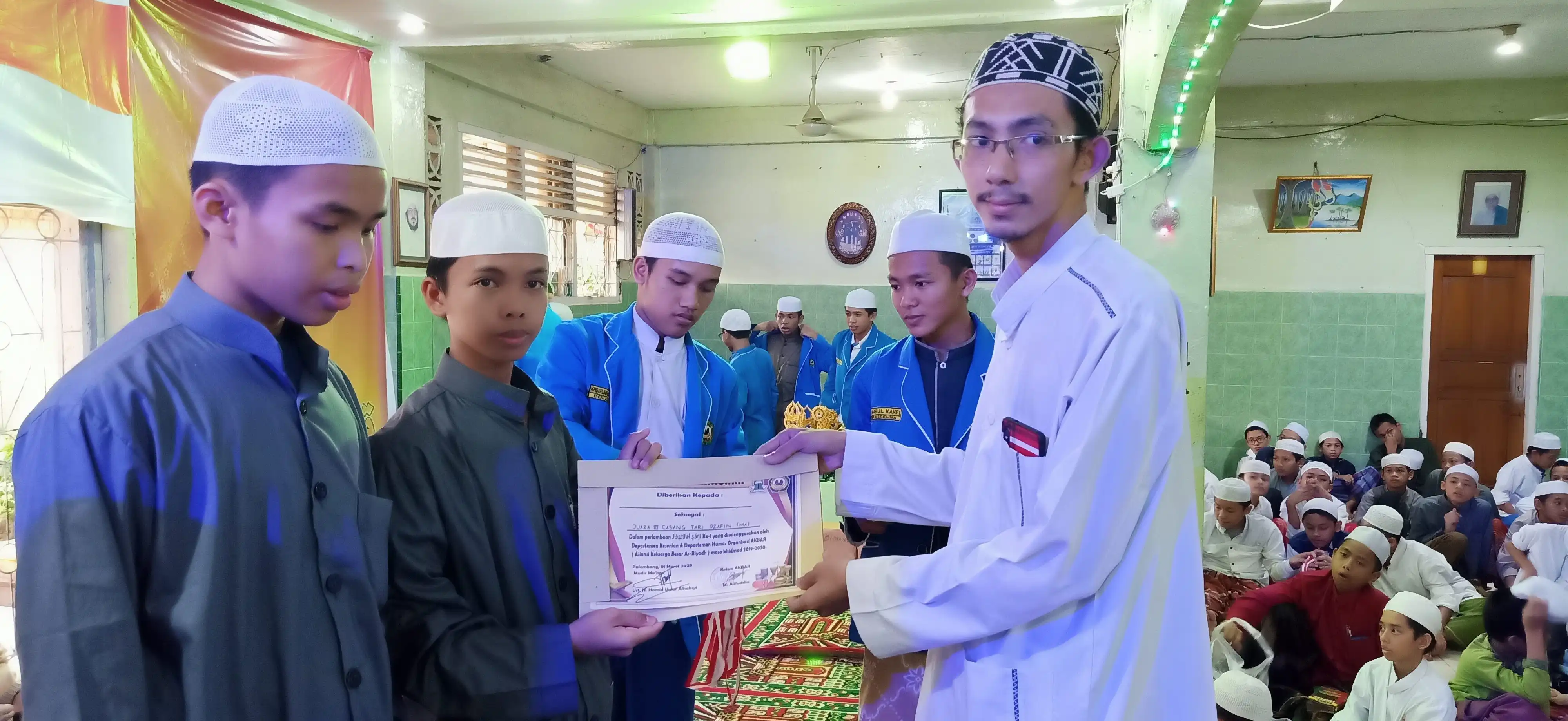 Pembagian Hadiah 52